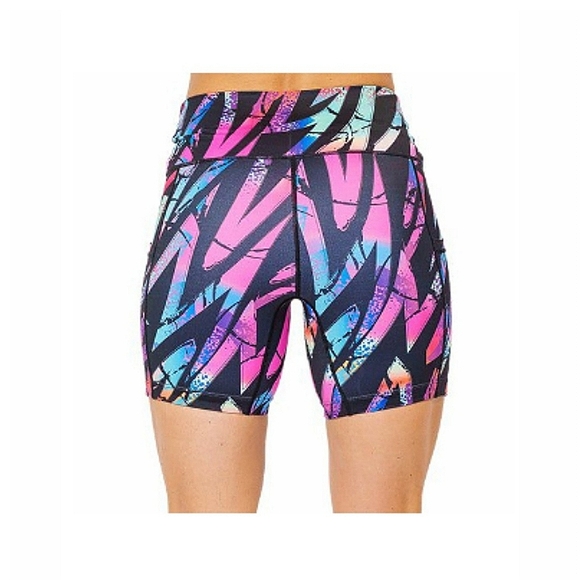 CVG Saved by the 90's Medium - Picture 2 of 6